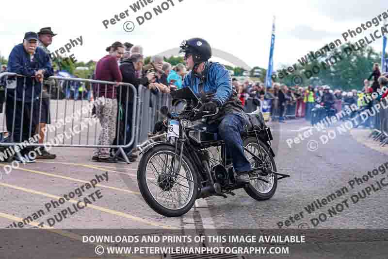 Vintage motorcycle club;eventdigitalimages;no limits trackdays;peter wileman photography;vintage motocycles;vmcc banbury run photographs